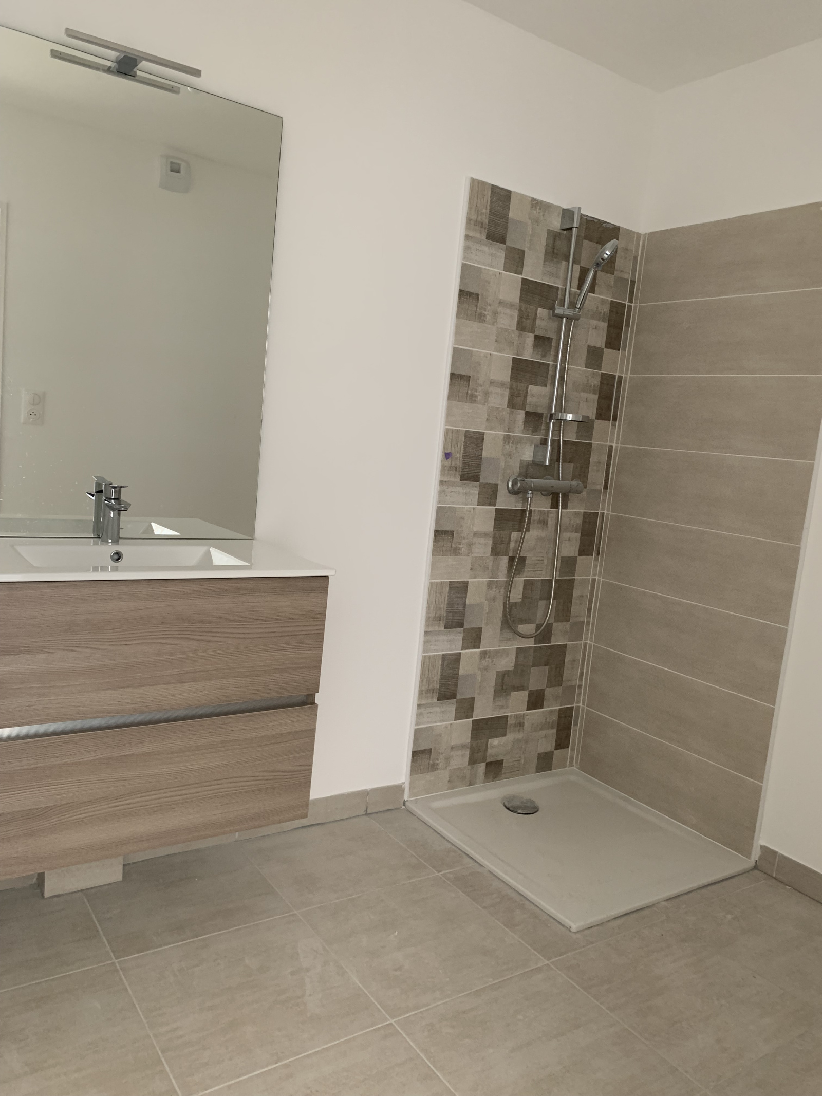 Image_, Duplex, Propriano, ref :LOCA-SQUILIC17